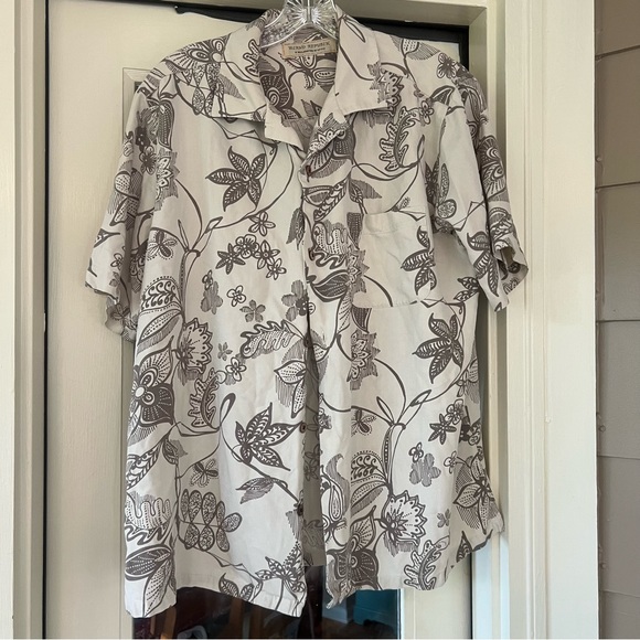 Island Republic Silk Button Down Shirt - Picture 1 of 6